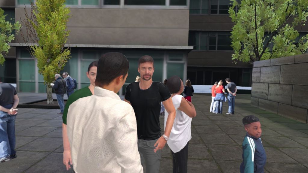 都市広場で会話する人々